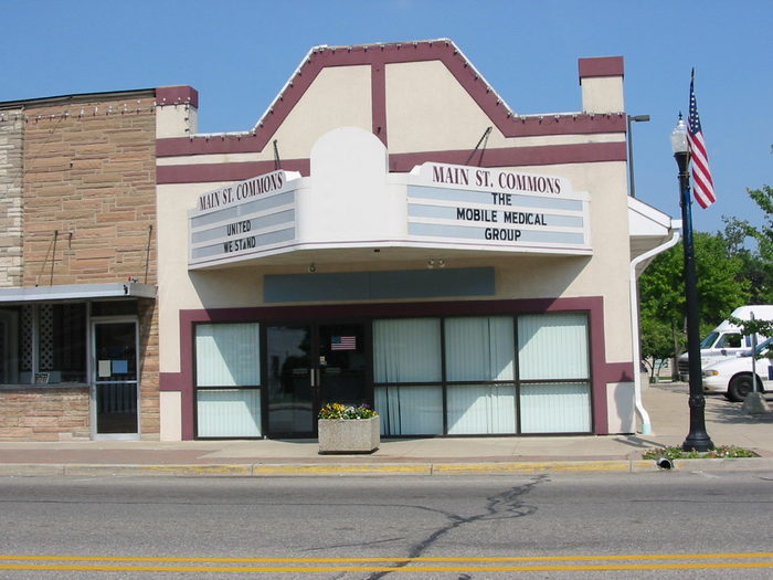 Sun Theatre - June 2002 Photo